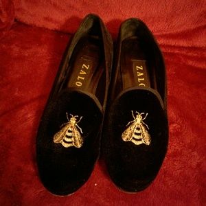 Zalo Black Velvet Loafers  with Bees Size 7